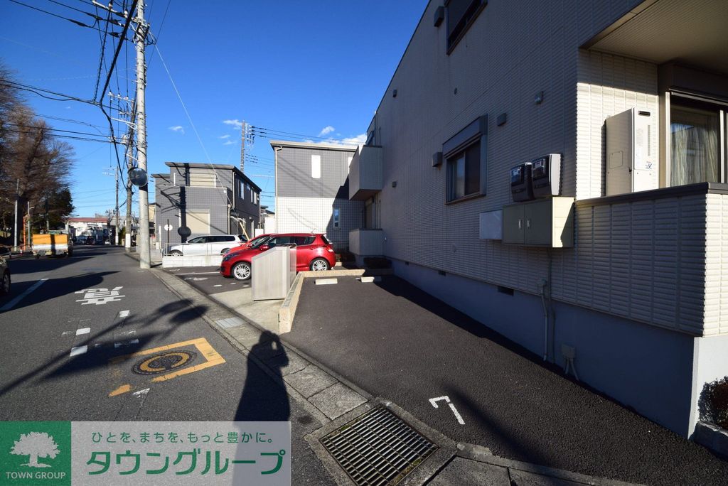 駐車場　駐車場