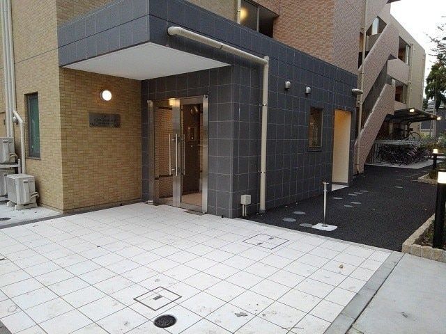 エントランス　エントランス