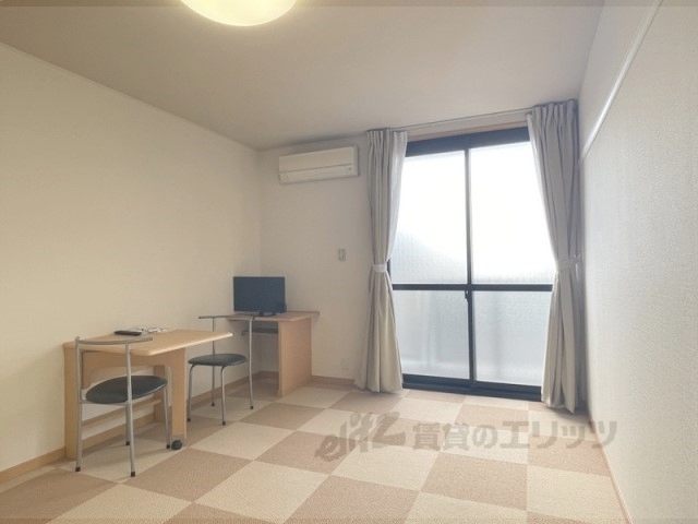 居室・リビング　洋室