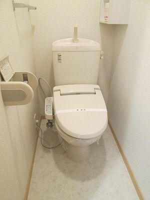 【久留米市山川野口町のアパートのトイレ】