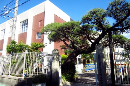 【泉南郡田尻町吉見のアパートの小学校】