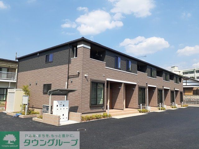 秩父市金室町のアパートの建物外観