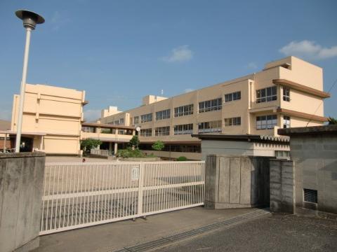 ヴェルドゥール茨木　茨木市立穂積小学校（その他　380m）