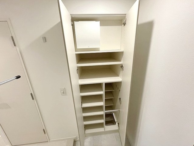 収納　シューズクローゼット※別部屋参考写真