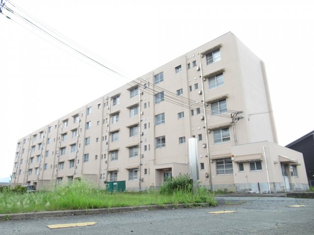 建物外観　落ち着いた雰囲気の外観です