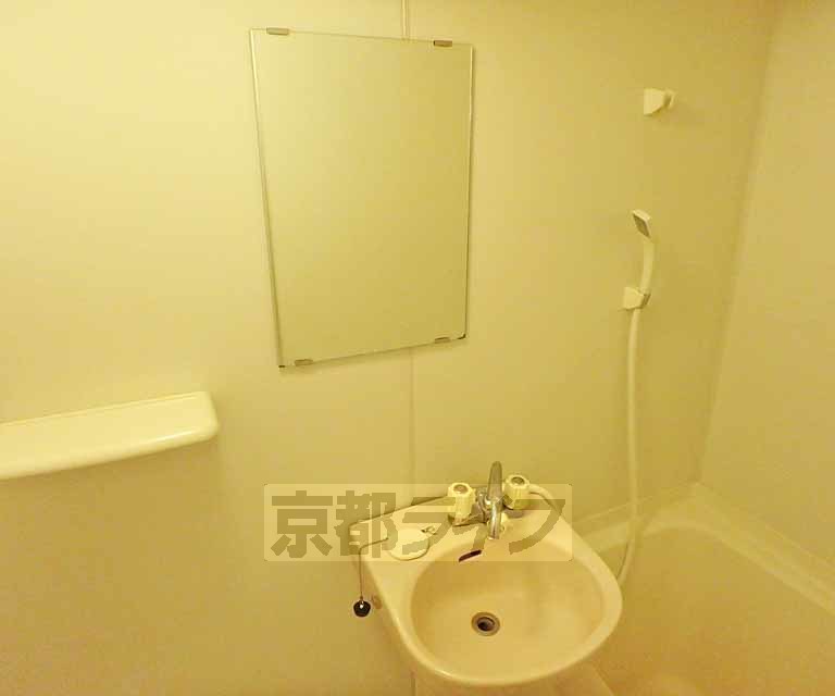 洗面設備　洗面スペースです