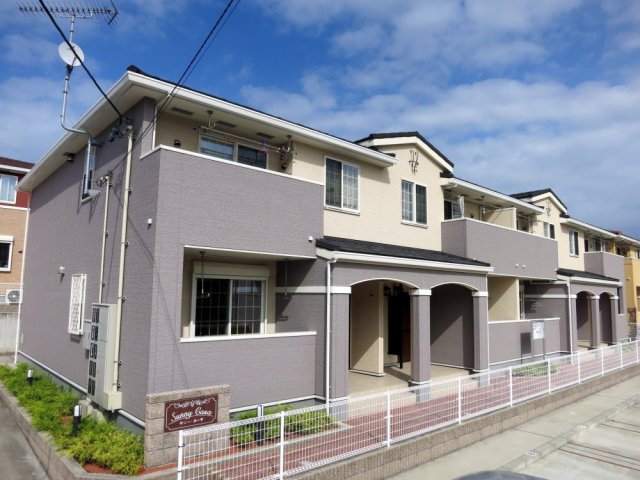 建物外観　外観は落ち着いています