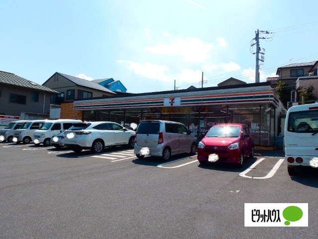 コンビニ　セブンイレブン横浜六ッ川２丁目店（コンビニ）まで631m
