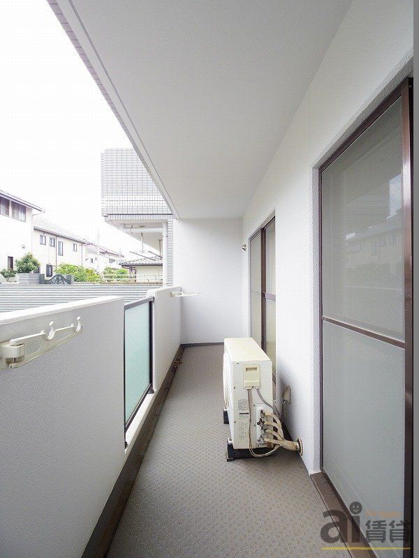 バルコニー　※同仕様写真