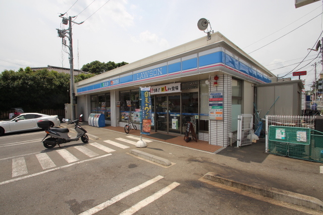コンビニ　ローソン泉新橋町店（コンビニ）まで655m
