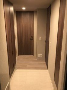 玄関　玄関