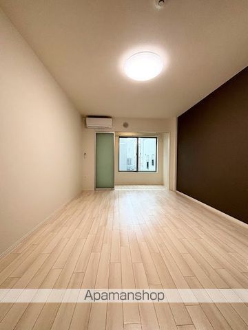 シャリス大津の内装写真