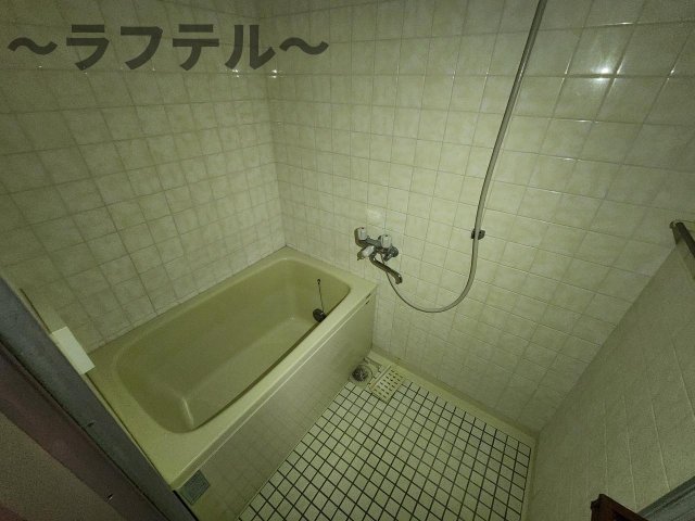 バス・シャワールーム　別部屋イメージ写真