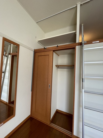 収納　※別部屋の写真です