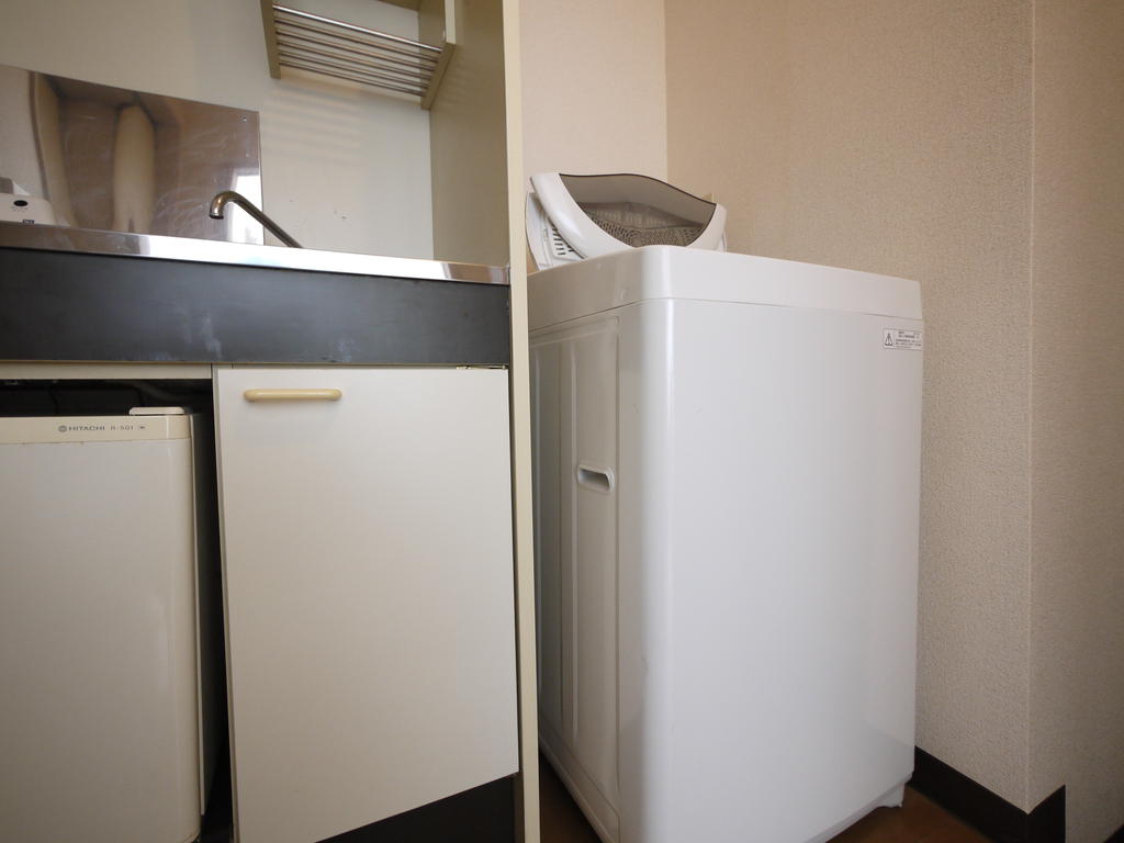 その他　洗濯機付きなので初めて一人暮らしする方にもオススメです！