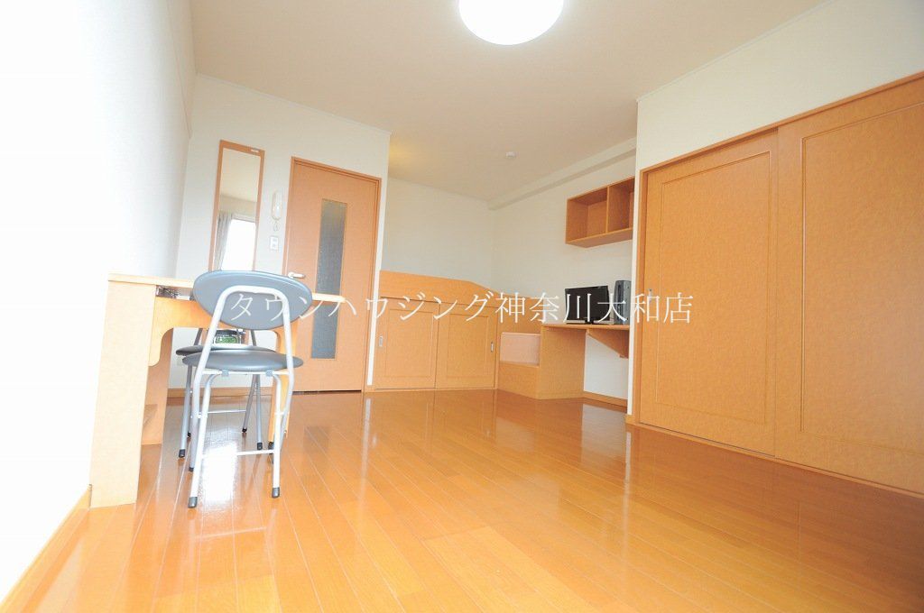 居室・リビング　同タイプ写真