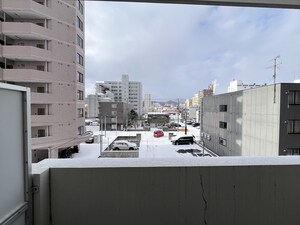 【ＰＲＩＭＥ　ＵＲＢＡＮ札幌医大前の眺望】