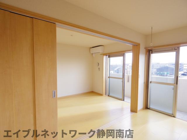 【静岡市駿河区中島のマンションのその他部屋・スペース】