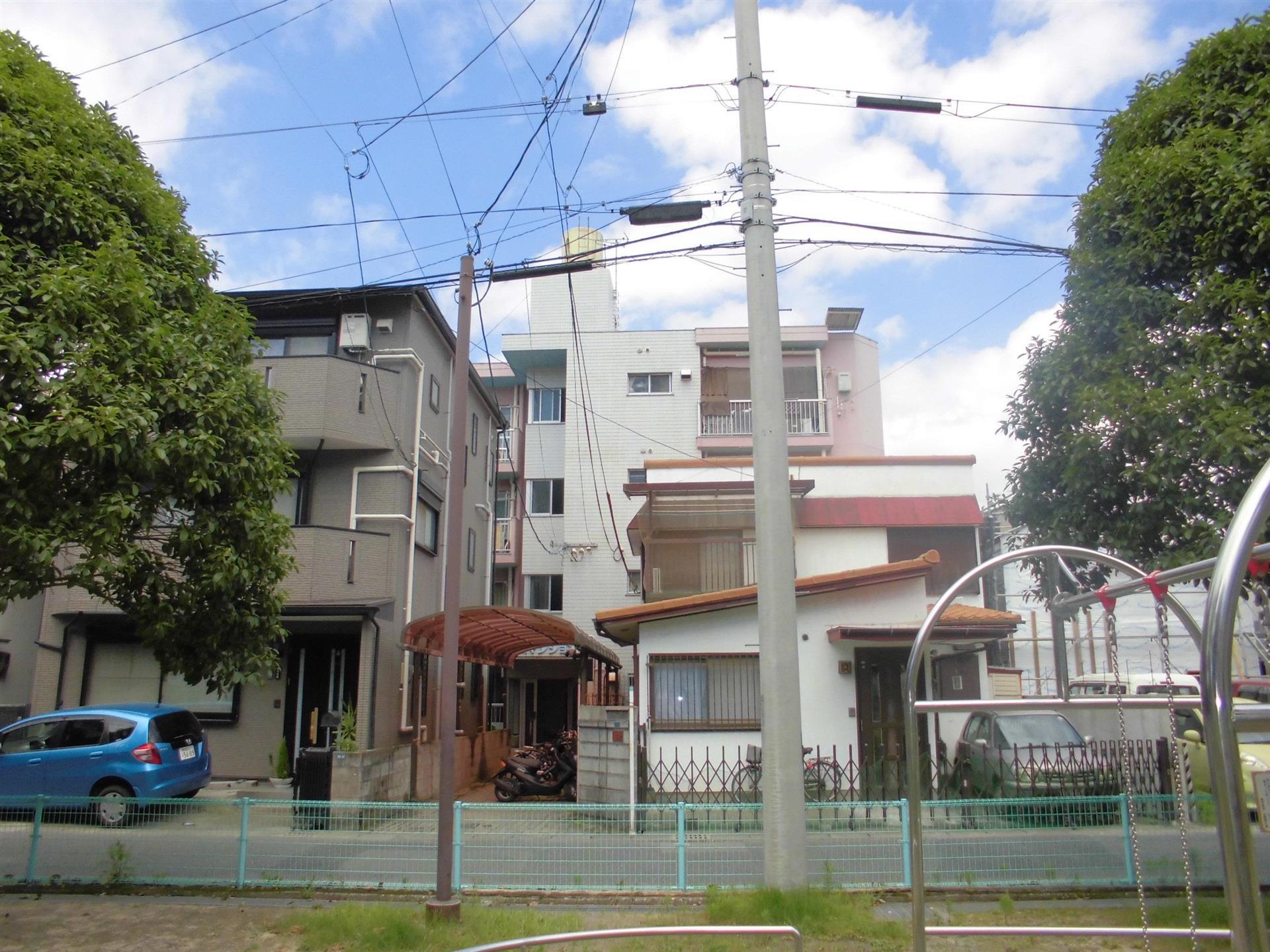 中洲マンションの建物外観