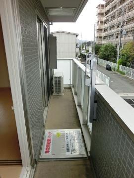 　バルコニー　ベランダ