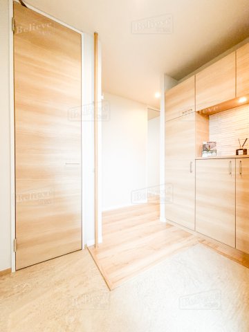 玄関　シューズボックス付きの玄関☆