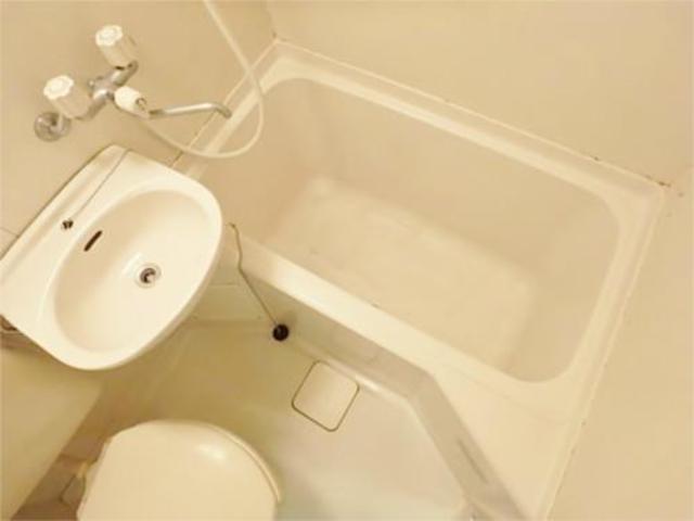 バス・シャワールーム　バスルーム