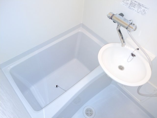 バス・シャワールーム　★バス・トイレ別★