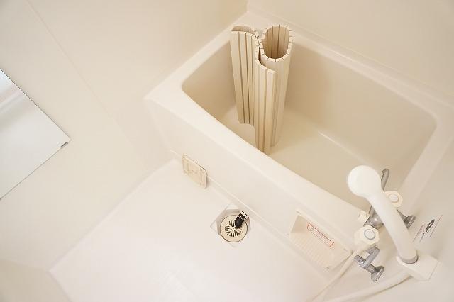 バス・シャワールーム　浴室