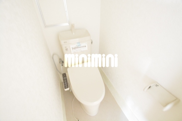 トイレ　※同一建物の別のお部屋の写真を掲載しております