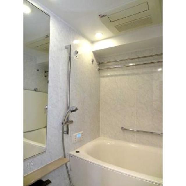 バス・シャワールーム　別タイプ部屋　参考写真です