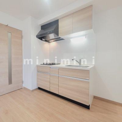 キッチン　※写真は別号室のものですので現状優先とさせていただきます