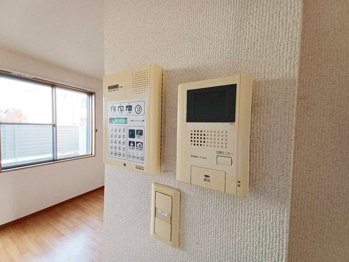 セキュリティ　来訪者をカメラで確認できるので女性にも安心です。