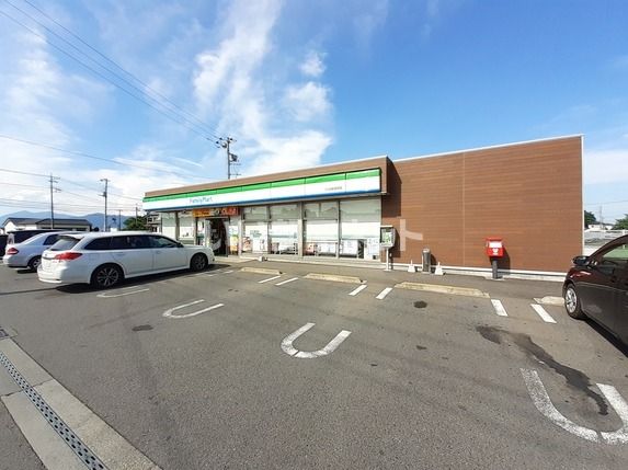 コンビニ　ファミリーマート　つくば桜金田店（コンビニ）まで1790m