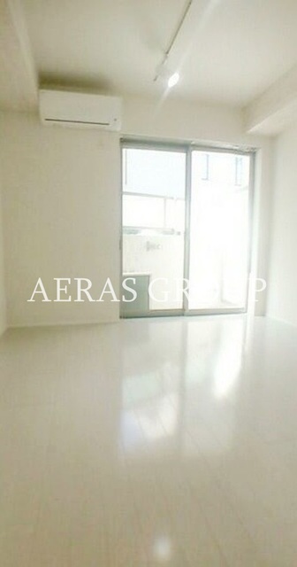 居室・リビング　内装