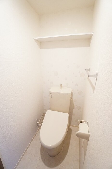 トイレ　清潔感のあるトイレです