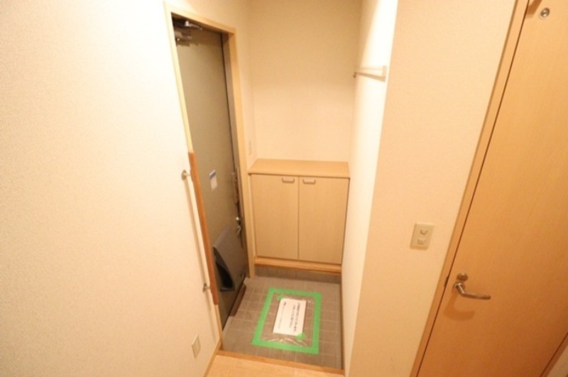 玄関　図面と現状に相違がある場合には現状を優先