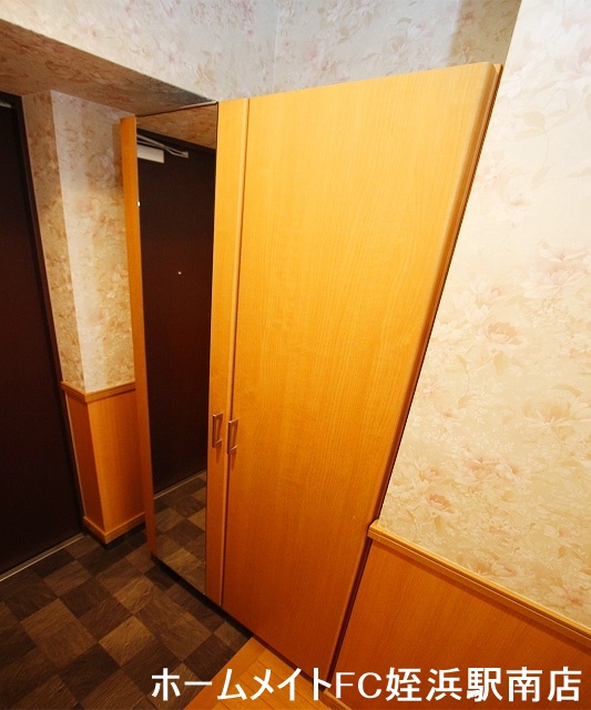 玄関　★大きなシューズボックス★参考写真