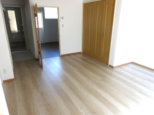 野市町西野貸家平屋の内観写真
