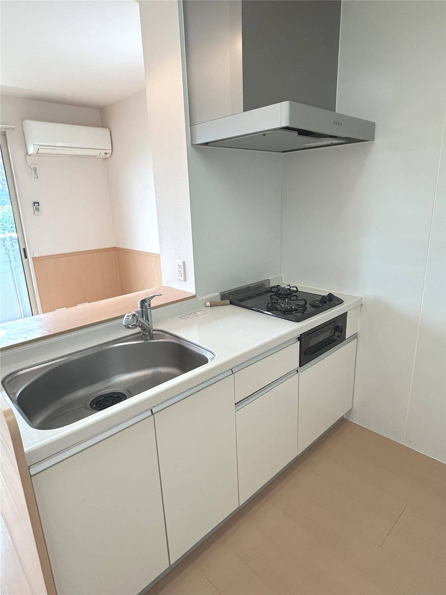キッチン　※他部屋写真。現状優先。