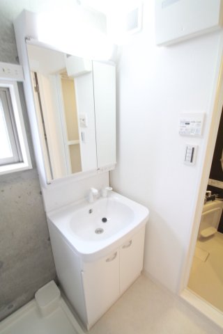 洗面設備　COCOFLAT王子　　北区豊島2