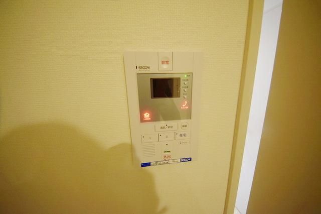 セキュリティ　★モニターホンです★