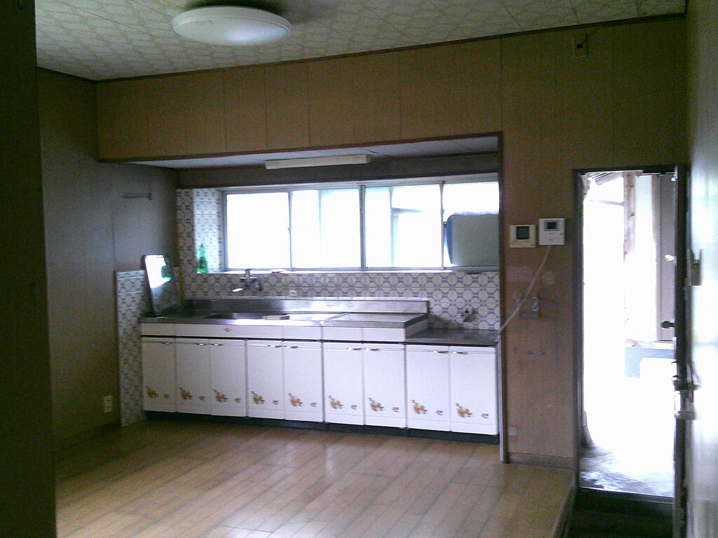 ＪＲ山陽本線 瀬戸駅 徒歩38分 2階建 築39年のキッチン写真