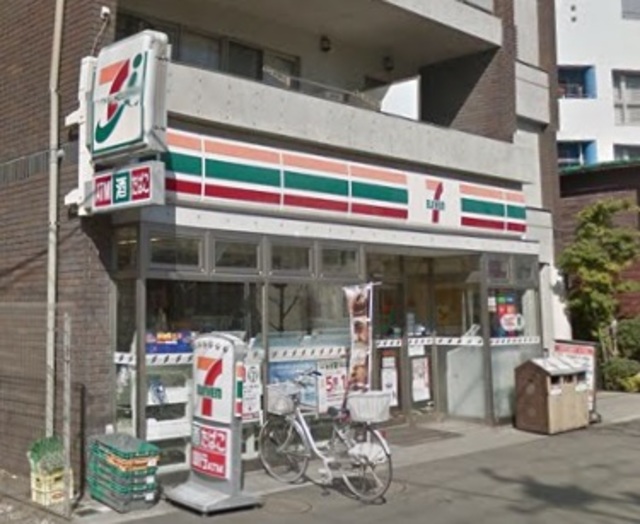 コンビニ　セブンイレブン世田谷弦巻3丁目店（コンビニ）まで479m