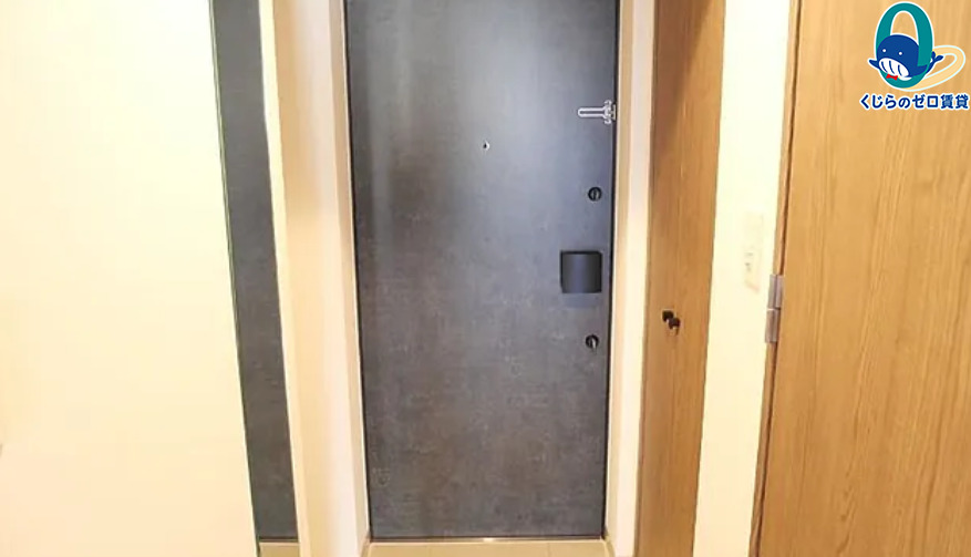 玄関　名古屋で一番初期費用の安い賃貸専門の不動産会社です(^^)