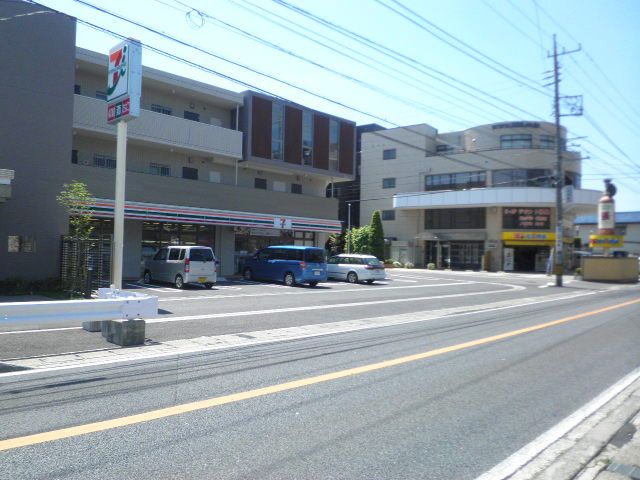コンビニ　セブン-イレブン船橋前原東４丁目店（コンビニ）まで664m