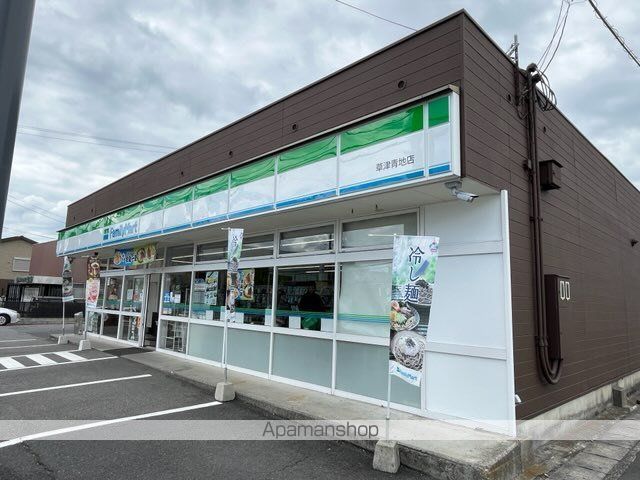 コンビニ　ファミリーマート草津青地店（コンビニ）まで442m