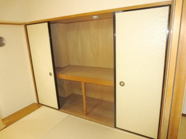 収納　リフォーム前