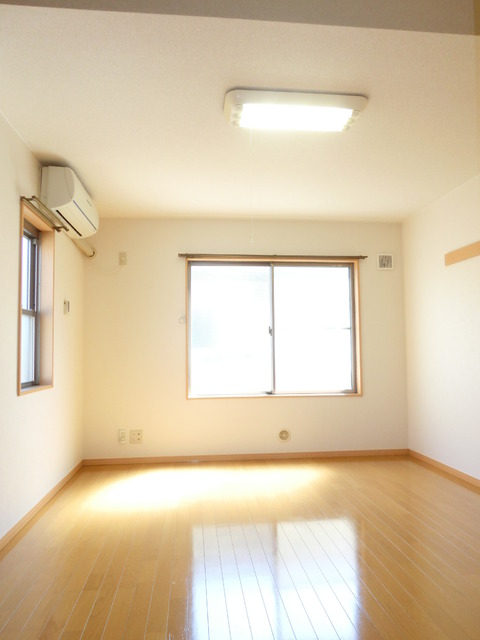 居室・リビング　角部屋のお写真となります
