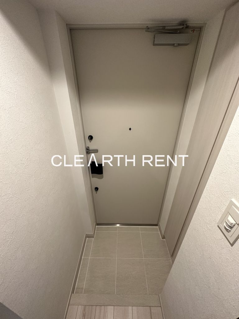 玄関　同タイプ別住戸写真となります。現況と異なる場合がございます。