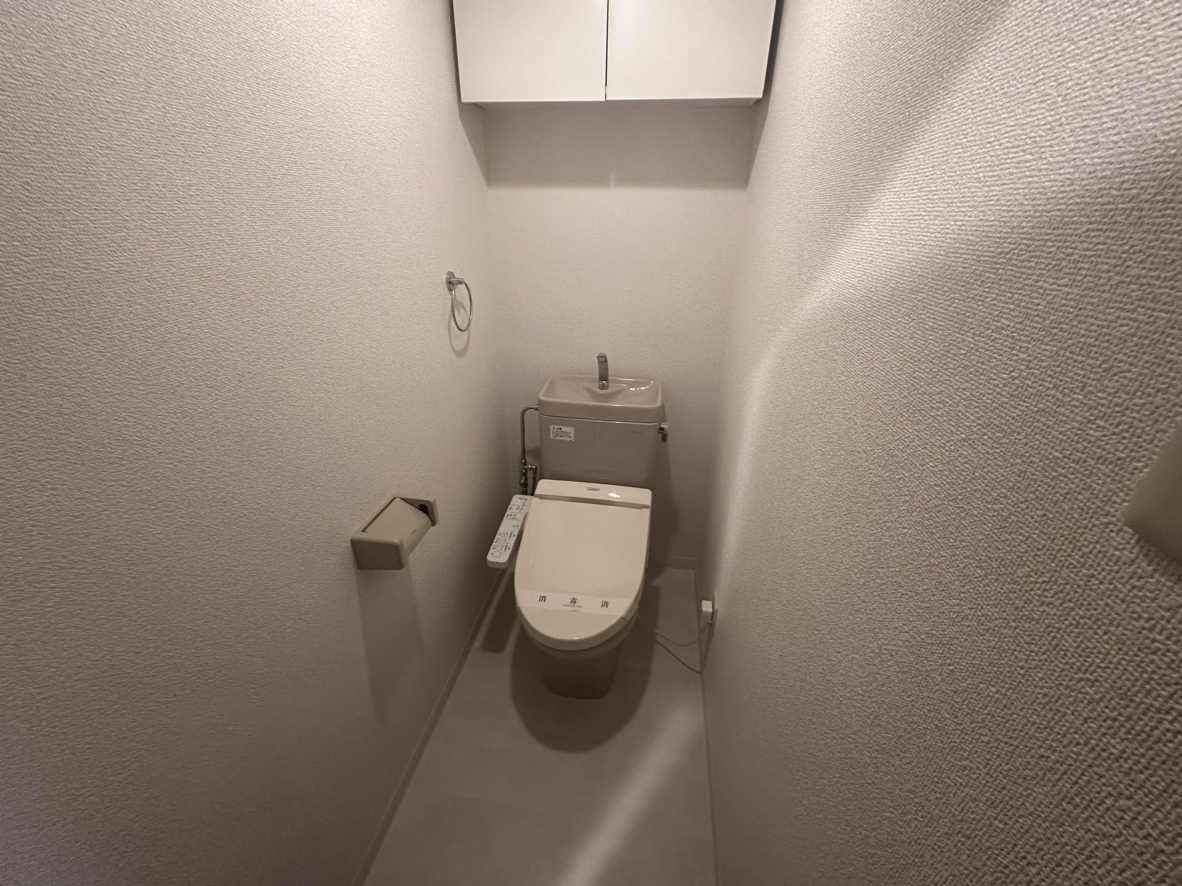 トイレ　別部屋参考写真